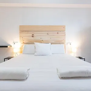  Hostal Easy Sants By Bossh! (adults Only)